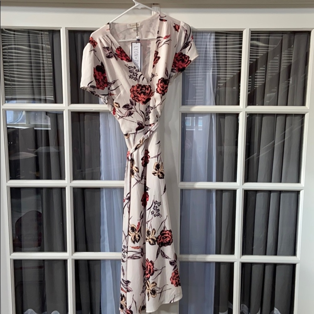 Floral wrap midi dress never worn